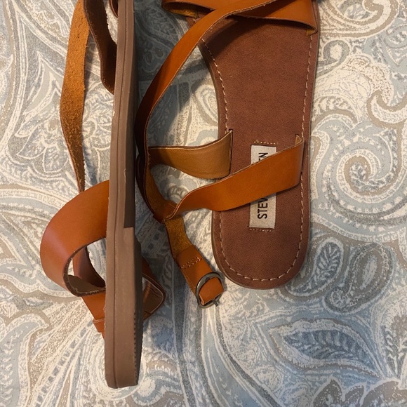 Steve Madden sandals - Picture 3 of 4